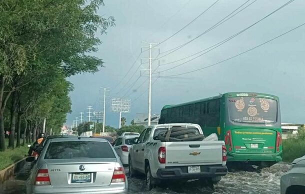 Vecinos de Tlajomulco amagan con bloquear avenida Adolf Horn