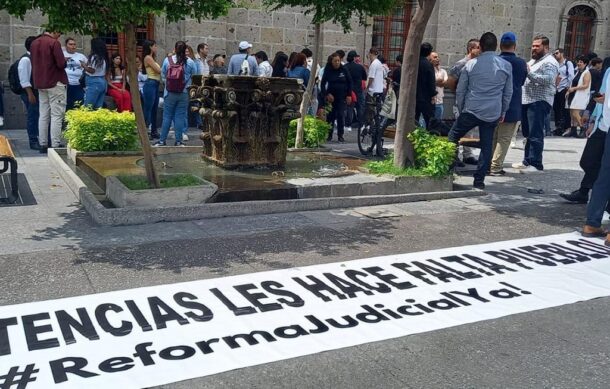 Se manifiesta a favor de la reforma al Poder Judicial