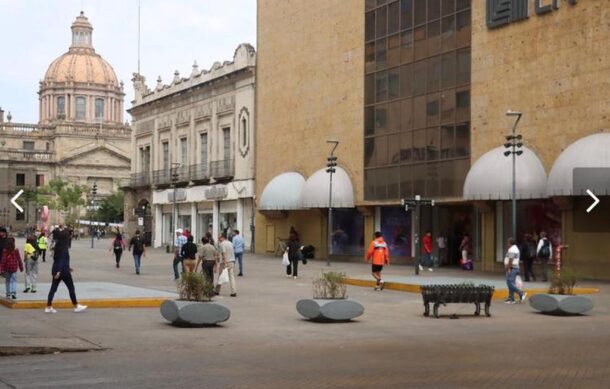 Buscan disminuir riesgos para peatones en Centro de GDL