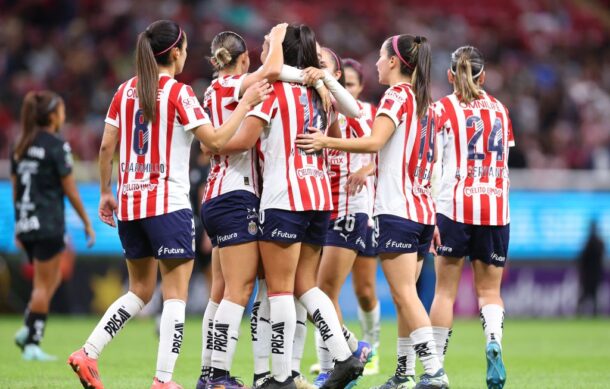 Chivas golea al Santos y enfrentará al América en la liguilla