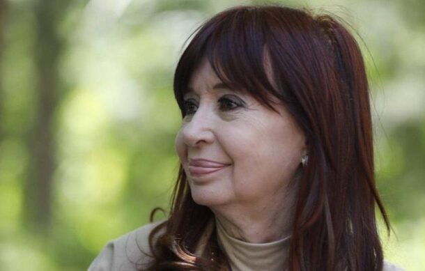 Argentina retira pensiones a Cristina Fernández