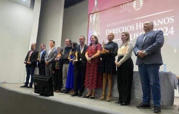 Entrega CEDHJ reconocimientos a cinco personajes y organizaciones