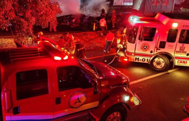 Aparatoso choque carretero ocurre en autopista GDL-Colima