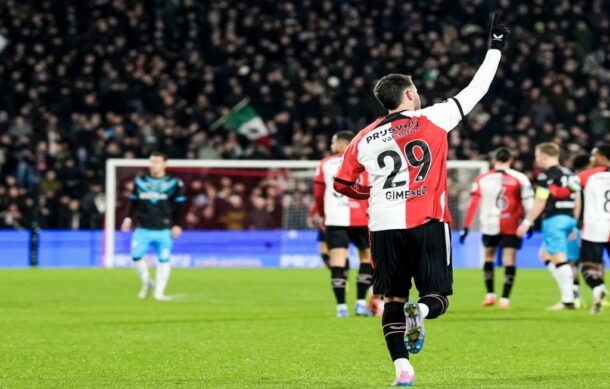 Santiago Giménez marca tres goles en triunfo del Feyenoord