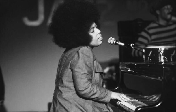 Muere Roberta Flack a los 88 años de edad