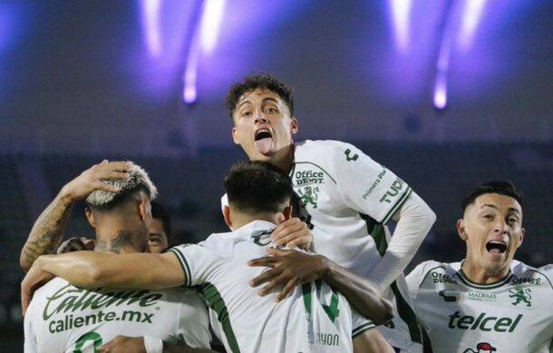 León vence a Mazatlán, sigue invicto y es líder de la Liga MX