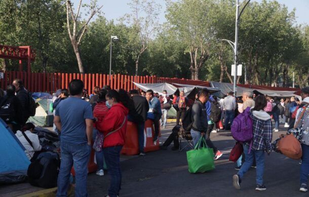 CNTE bloquea accesos al Palacio Legislativo de San Lázaro