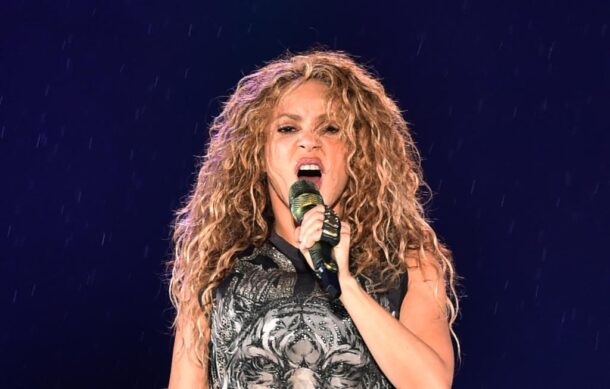 Shakira ofrecerá concierto en las Pirámides de Giza
