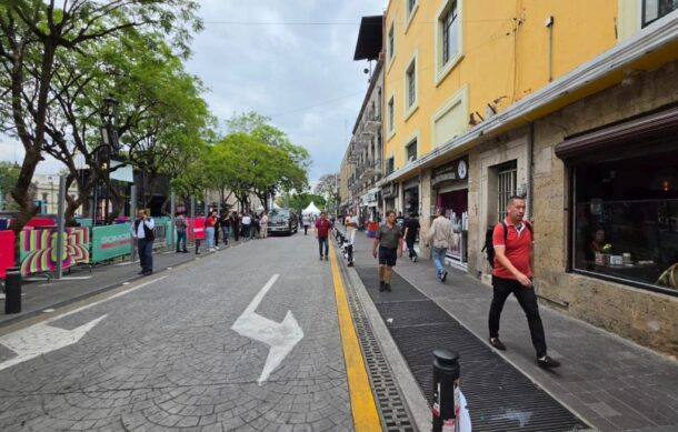 Confirma Lemus retiro de vallas que bloqueaban acceso a comercios del Centro