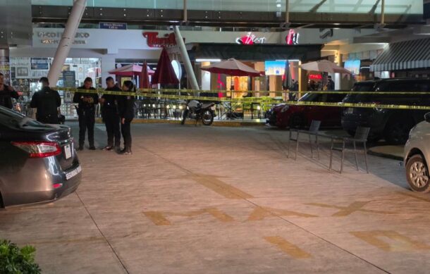 Plagian y balean a restaurantero en el fraccionamiento Solares, en Zapopan