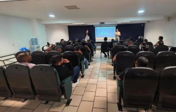 Capacitan a 42 centros de rehabilitación en prevención del delito