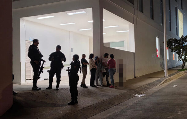 Atacan a balazos a dos jóvenes en Zapopan