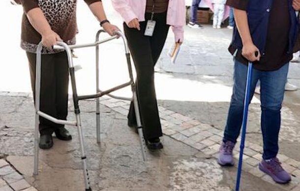 Personas con discapacidad enfrentan barreras de movilidad en Jalisco